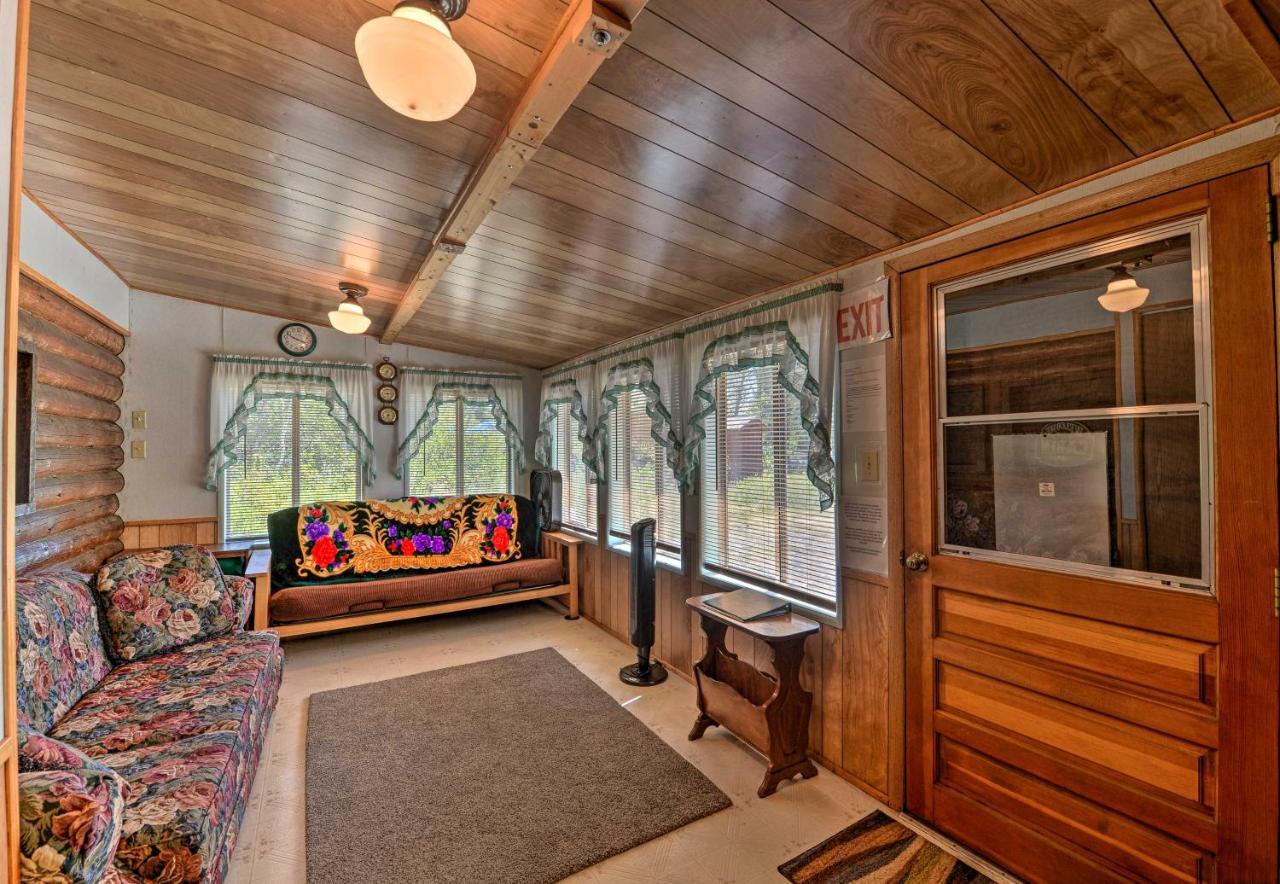 Grandpas Cabin About 30 Miles To Yellowstone! Island Park Exteriér fotografie
