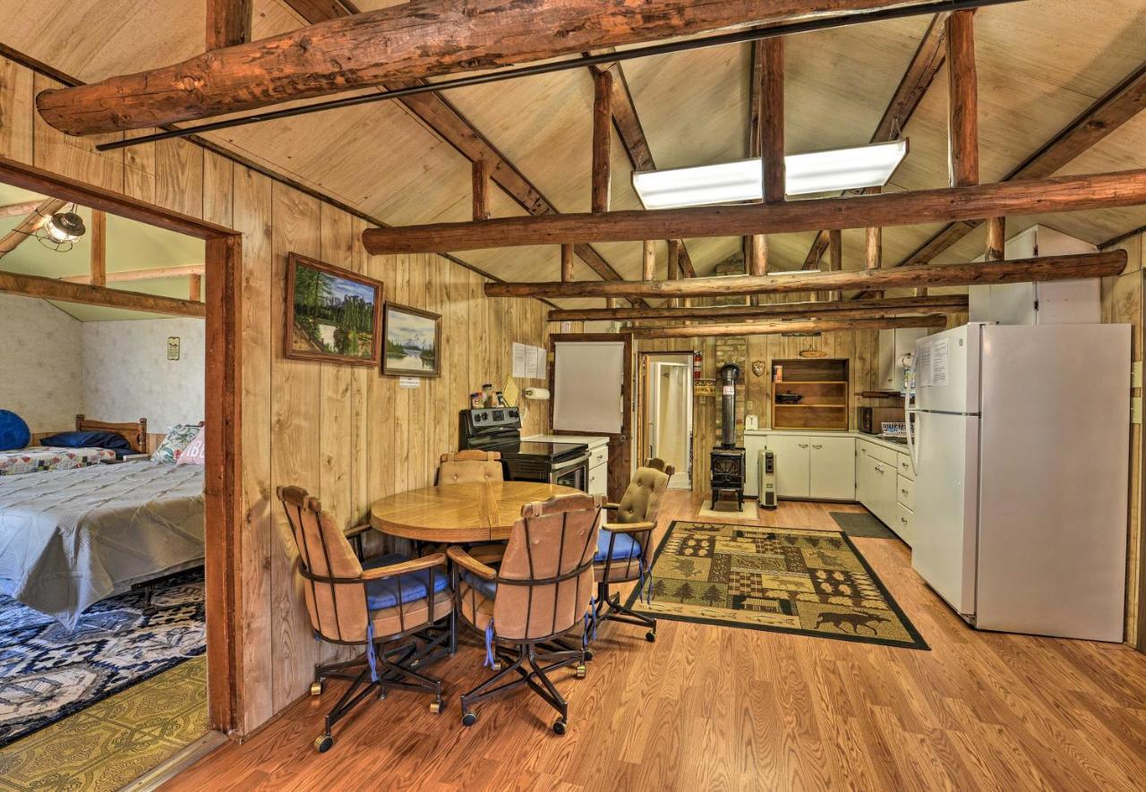 Grandpas Cabin About 30 Miles To Yellowstone! Island Park Exteriér fotografie