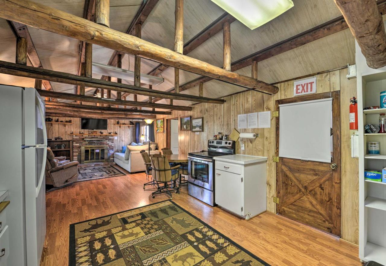 Grandpas Cabin About 30 Miles To Yellowstone! Island Park Exteriér fotografie