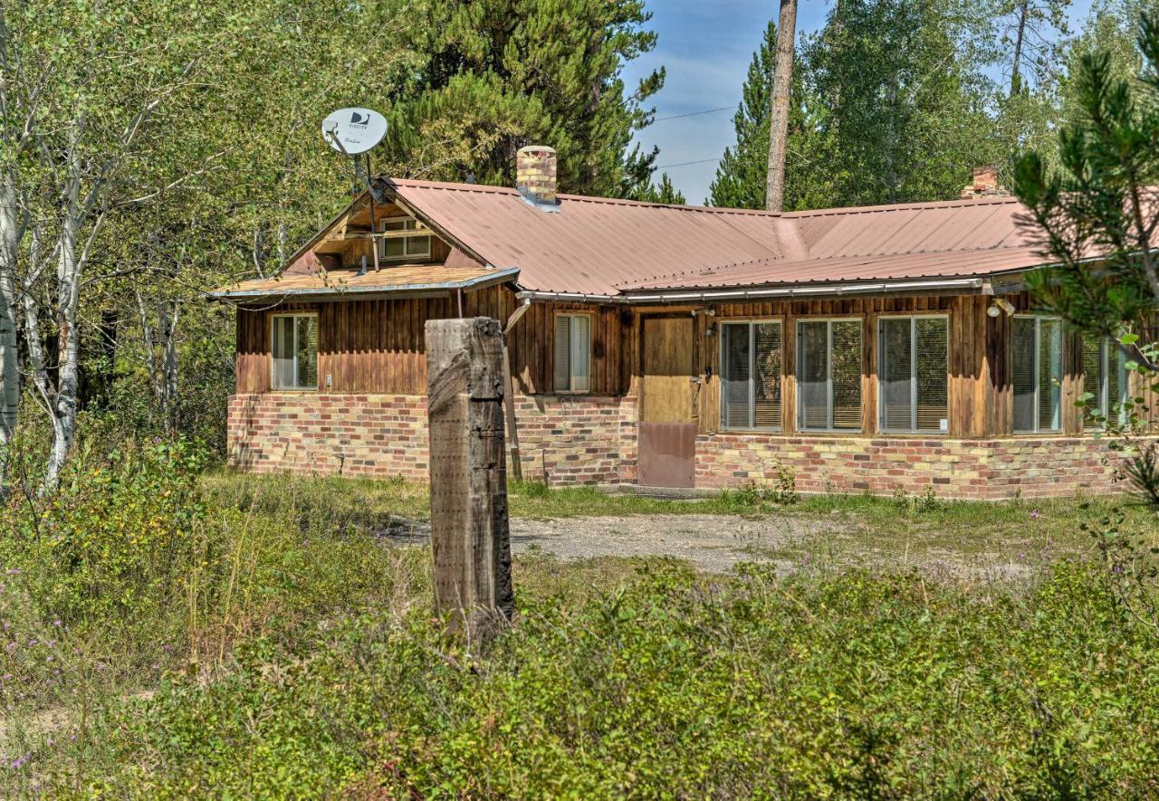 Grandpas Cabin About 30 Miles To Yellowstone! Island Park Exteriér fotografie