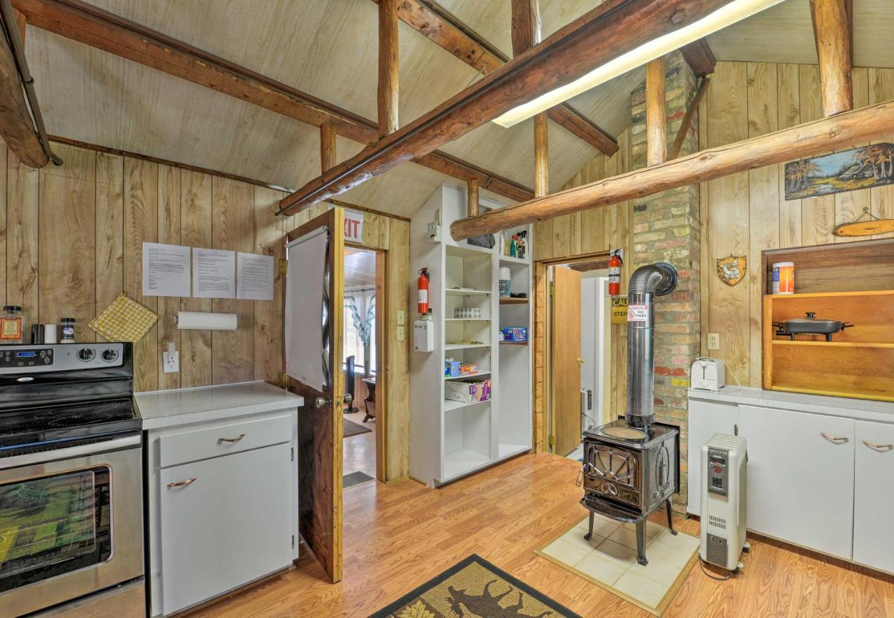 Grandpas Cabin About 30 Miles To Yellowstone! Island Park Exteriér fotografie